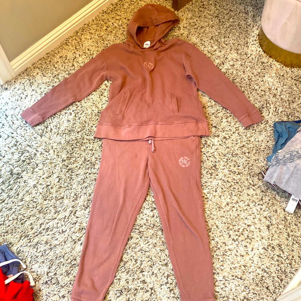 Zara set